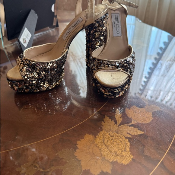 Jimmy Choo Gold Glitter sequin Heels 
Platform Pumps Sz 39.5 - Picture 16 of 16